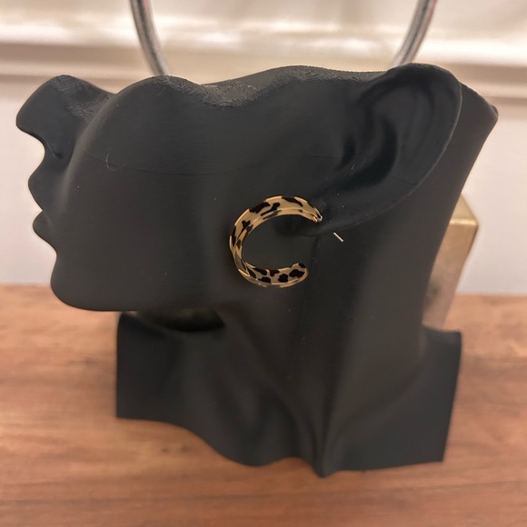 Handbags - Leopard Print Hoop Earrings
